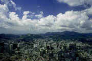 downtown_Seoul.jpg (17957 bytes)